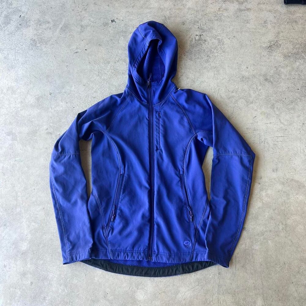 Mountain Hardware Purple zip up tech hoodie y2k gorpcore women’s size M